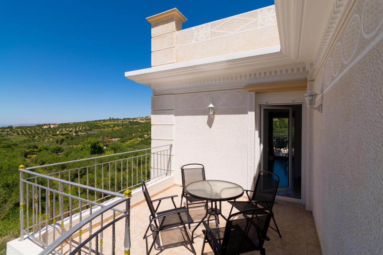 Stratos Palace Elia  외부 사진