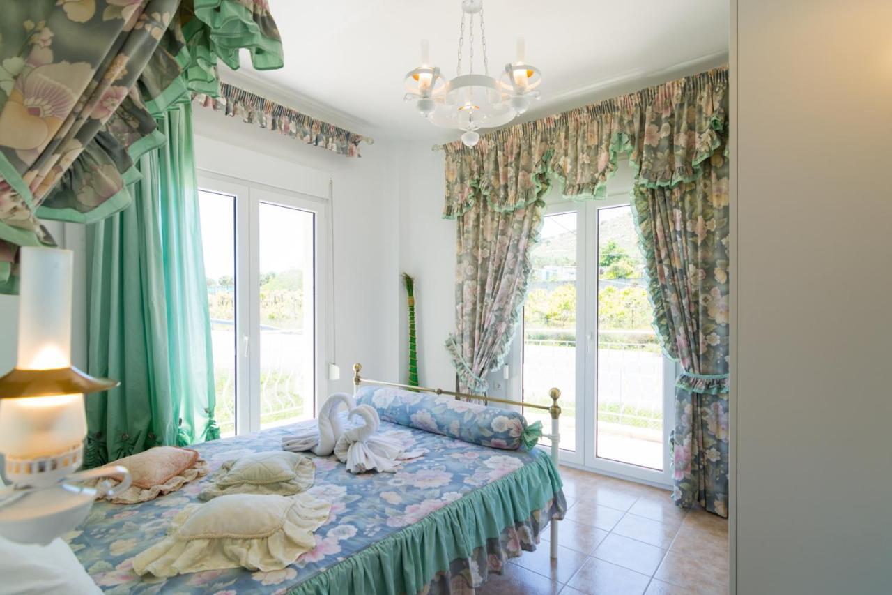 Stratos Palace Elia  외부 사진