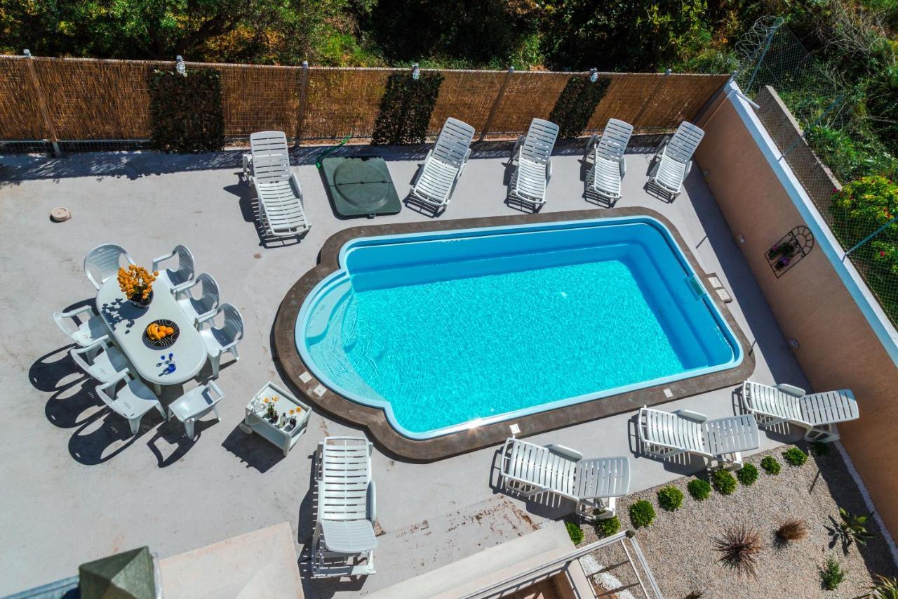 Stratos Palace Elia  외부 사진
